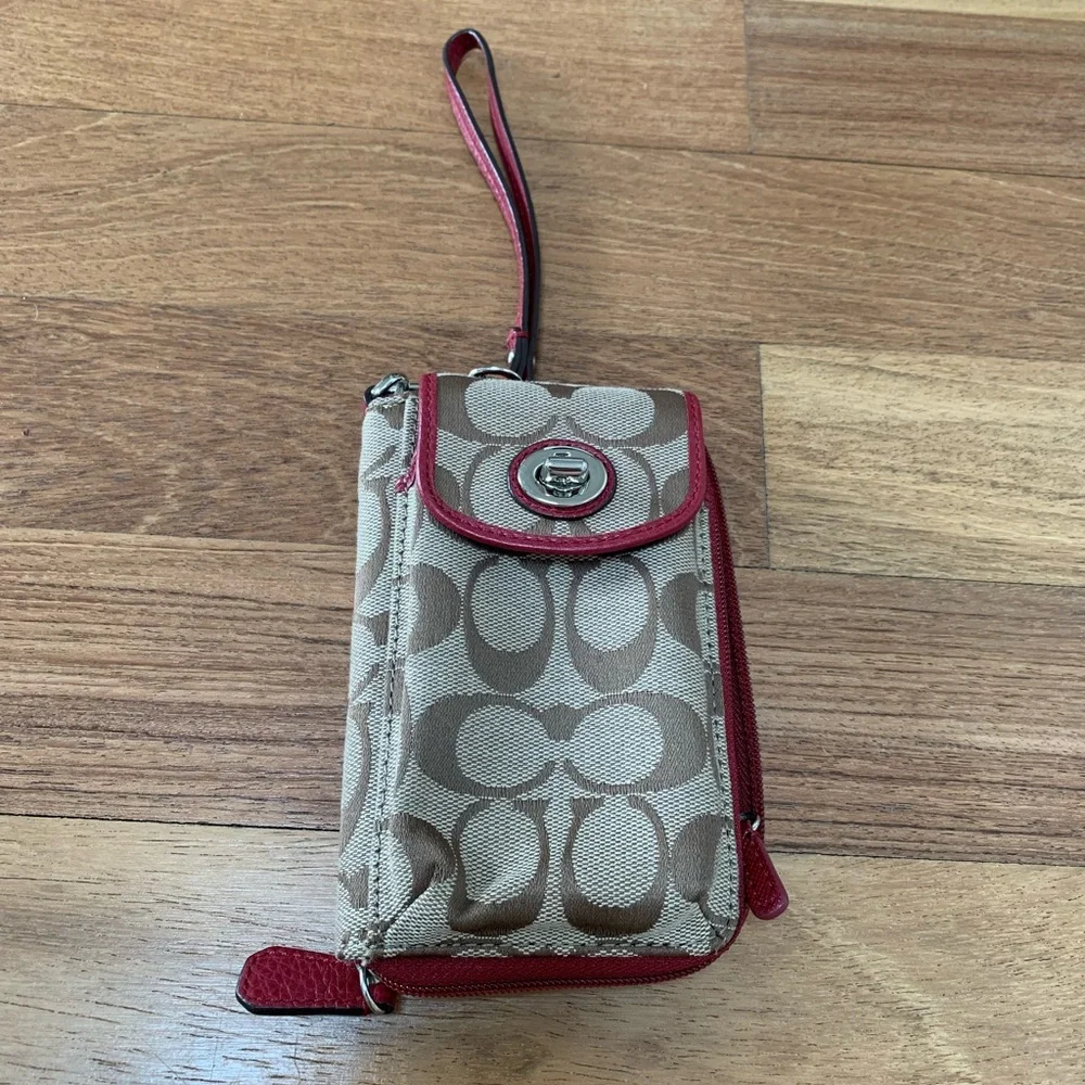 Coach wallet
